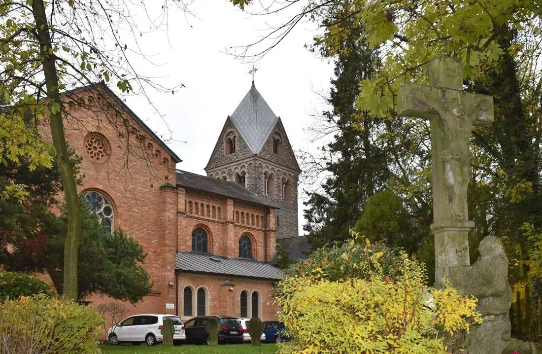 St. Cäcilia Oberkassel, Bonn