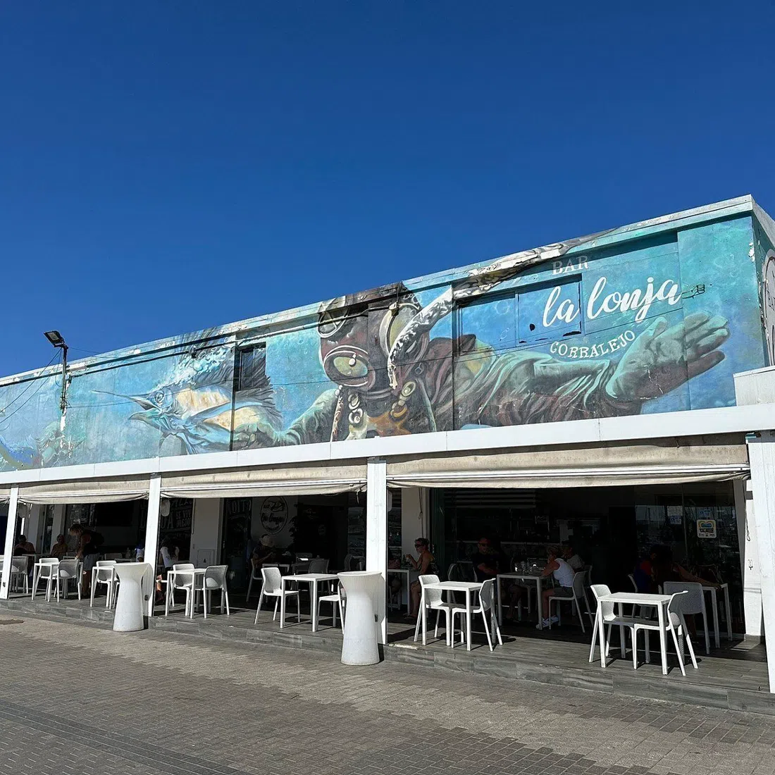 the waterside terrace of La Lonja on Corralejo harbour