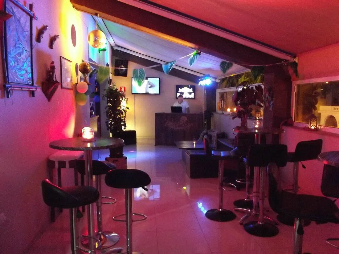 Los Piratas cocktail and chill-out bar in Costa Calma