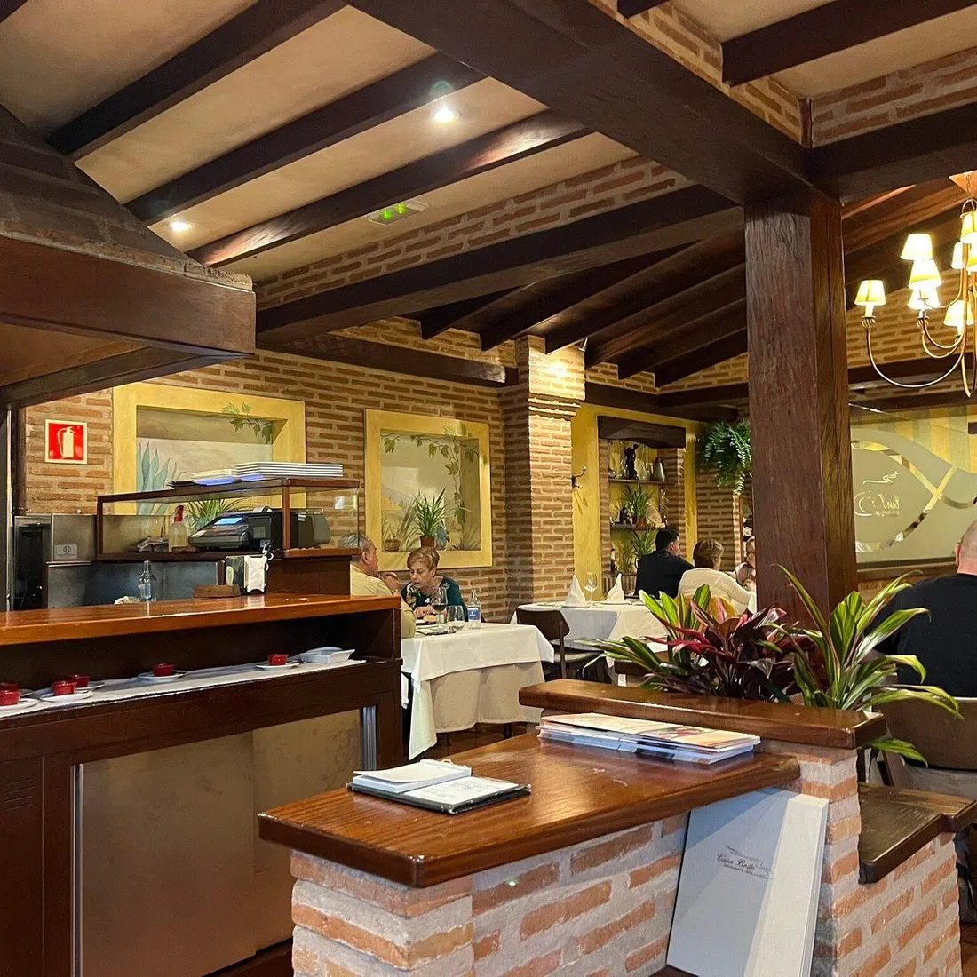 the dining room and charcoal grill at Casa Brito restaurant in Arucas