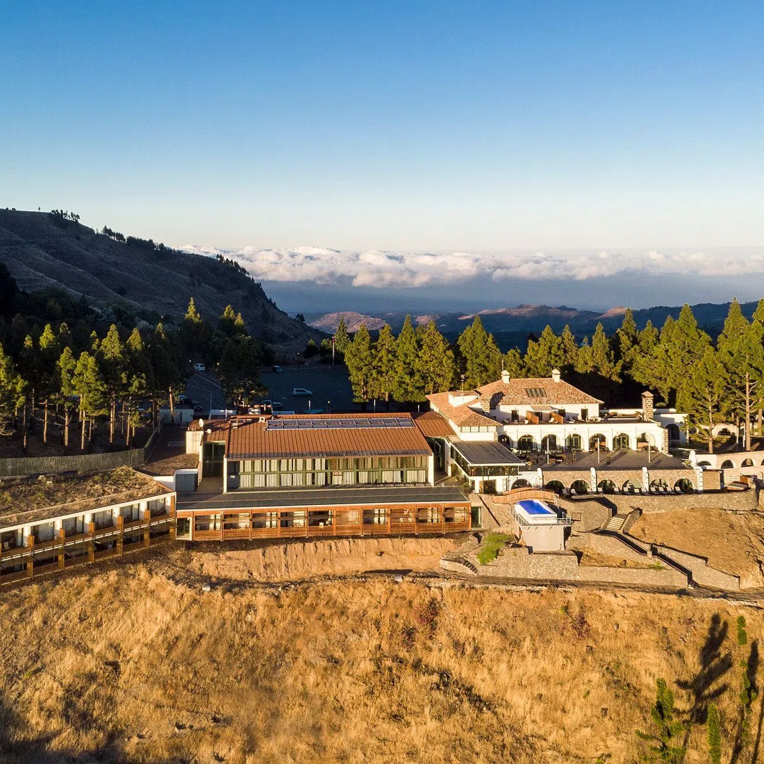 the dining room and caldera view at Restaurante Parador de Cruz de Tejeda