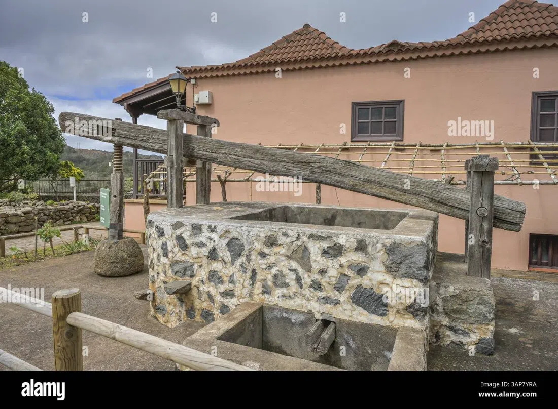 the Juego de Bolas Visitor Centre on the edge of Agulo, gateway to Garajonay National Park