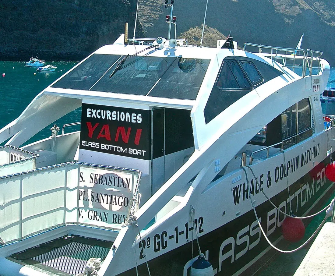 an Excursiones Yani traditional whale-watching boat in Vueltas harbour, Valle Gran Rey