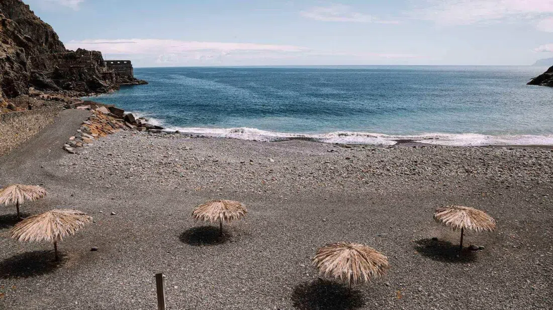 Playa de Vallehermoso, the black-sand beach