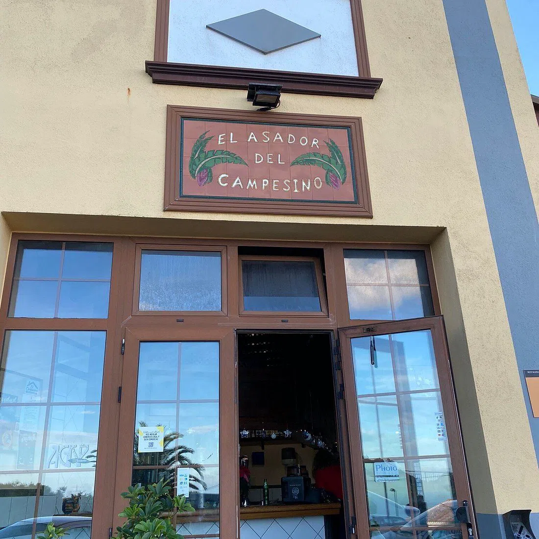 Restaurante El Campesino in the village centre of Barlovento