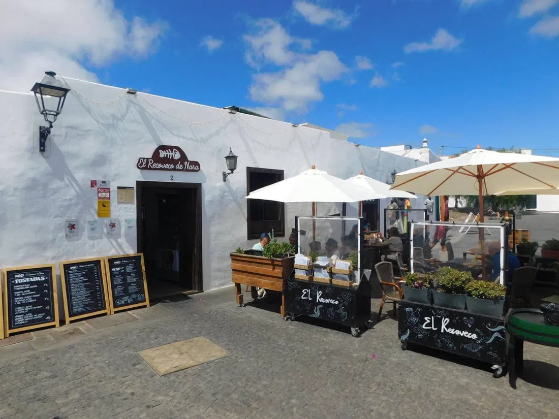 El Recoveco de NaRa restaurant in Teguise, inside its 1768 historic house
