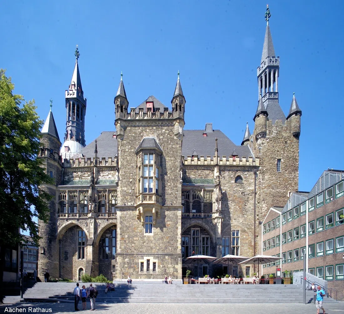 Aachen Town Hall (Aachener Rathaus), Bonn