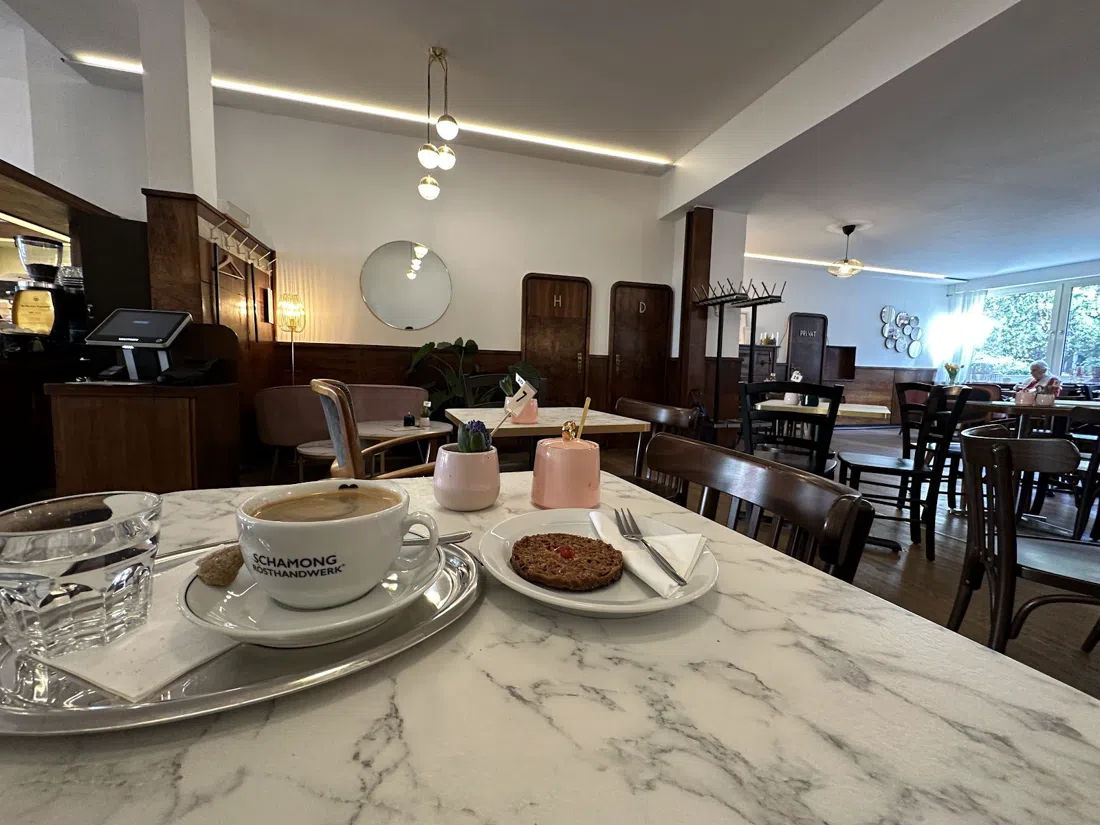 Café Osterspey, Cologne