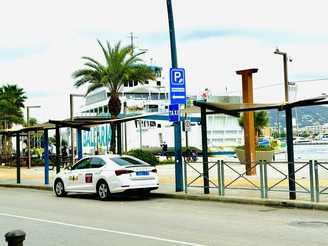 Port of Ibiza taxi rank, Avinguda de Santa Eulària, Ibiza