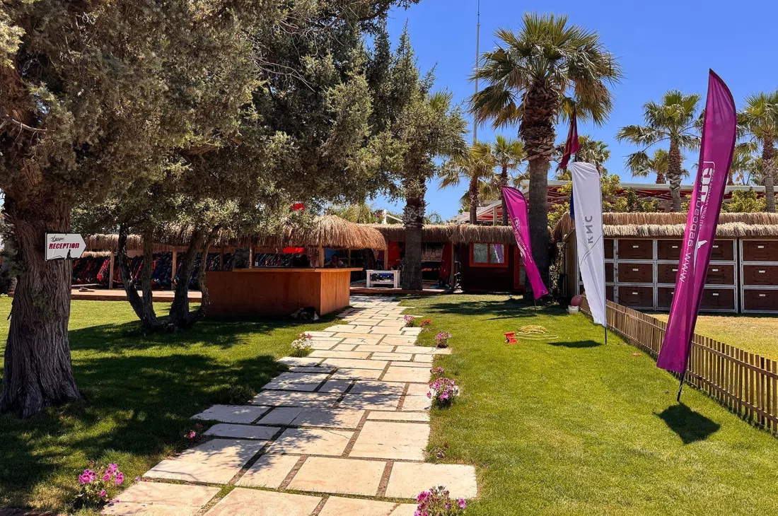 ASPC – Alaçatı Surf Paradise Club, Izmir