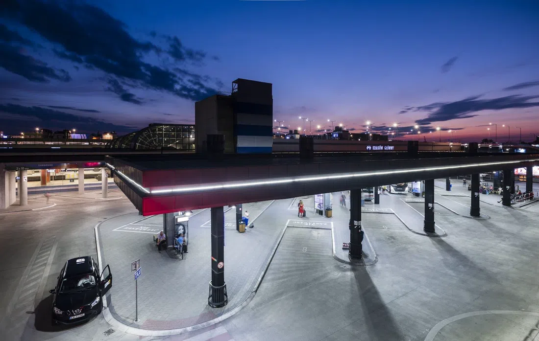 MDA Bus Station (Dworzec Autobusowy MDA), Krakow