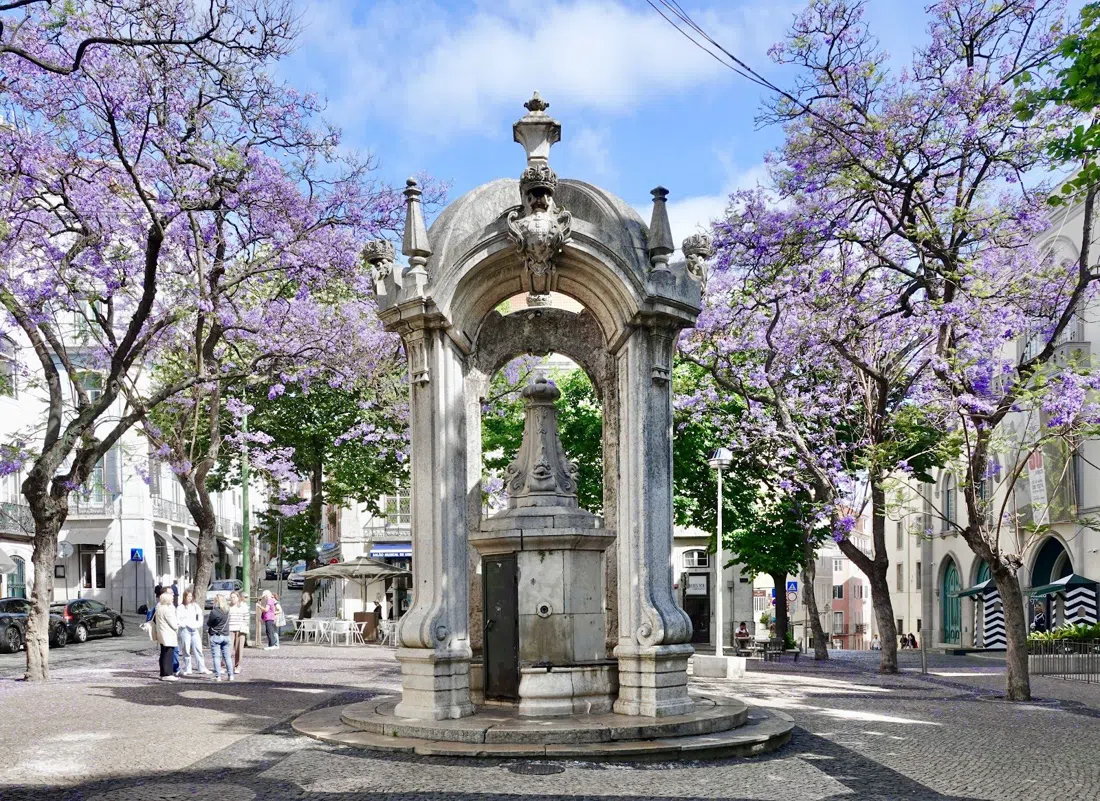 Largo do Carmo (with the Chafariz do Carmo), Lisbon