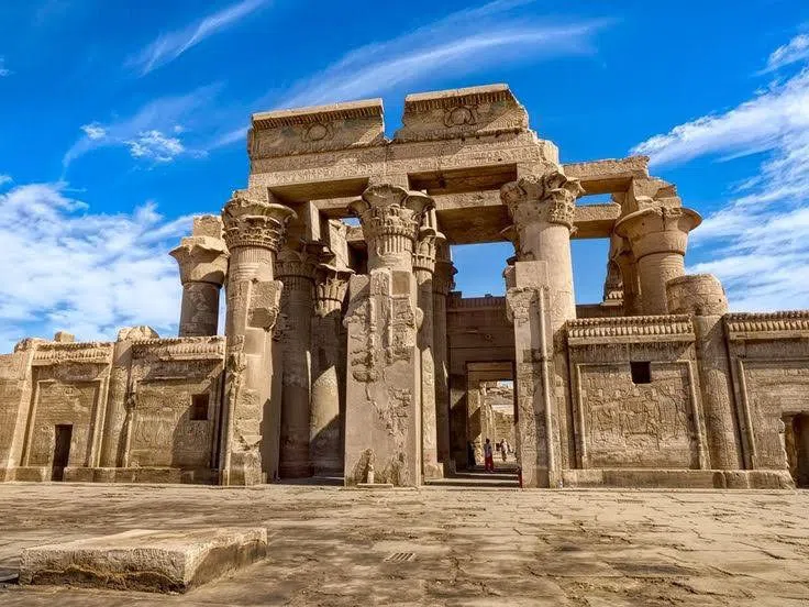 Temple of Kom Ombo and the Crocodile Museum, Luxor