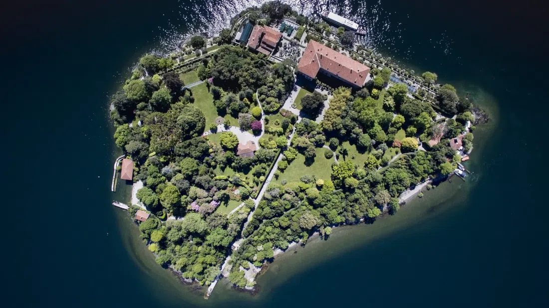 Isola Bella (Terre Borromeo), Milan