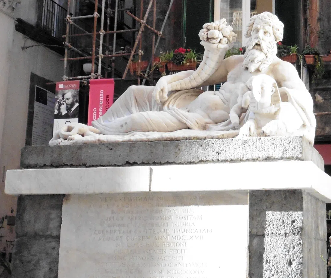 Statua del Nilo (Corpo di Napoli), Naples