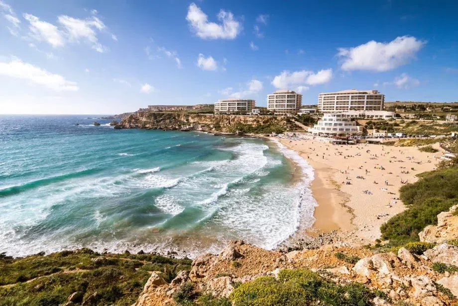 Golden Bay (Ir-Ramla tal-Mixquqa), Valletta