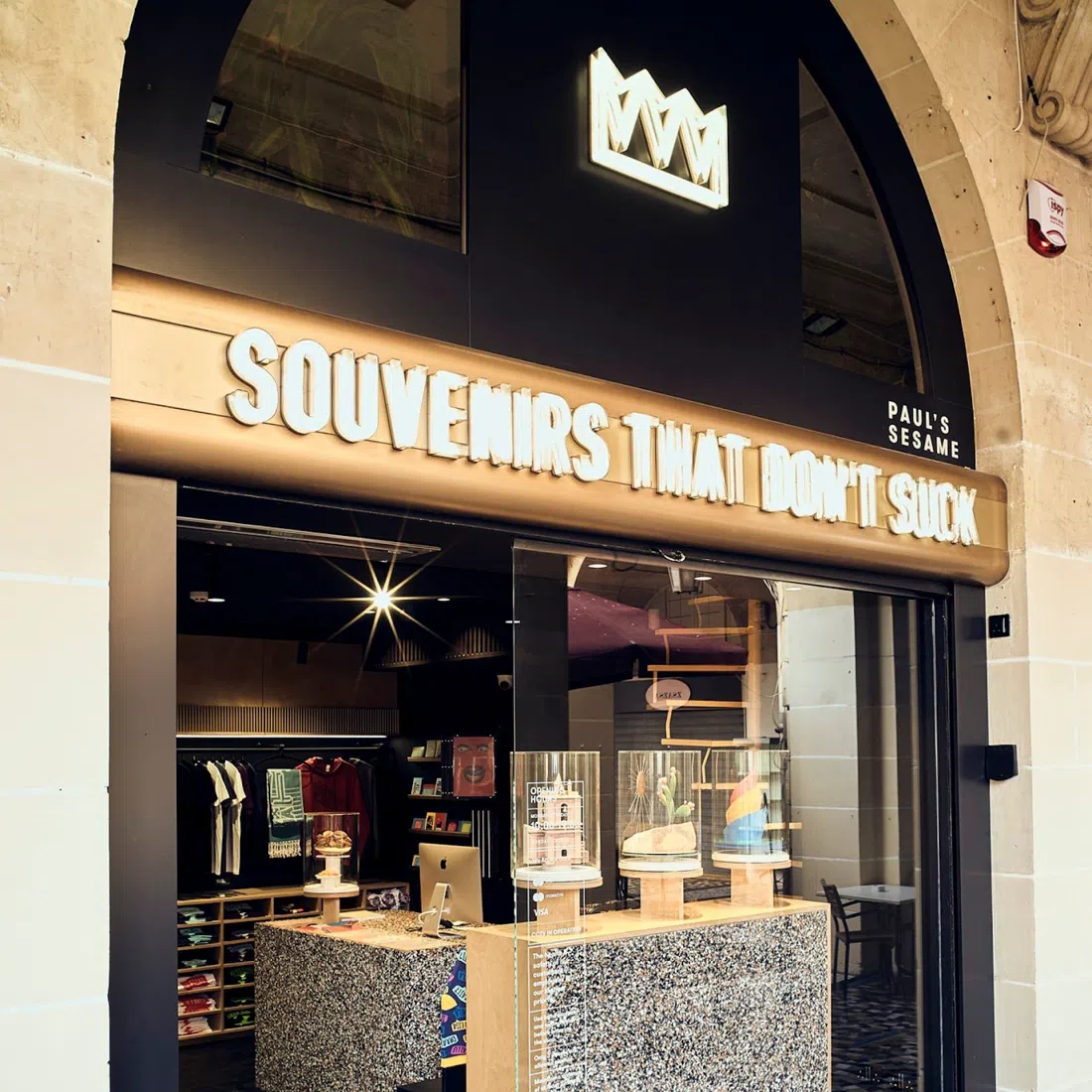 Souvenirs That Don't Suck, Valletta