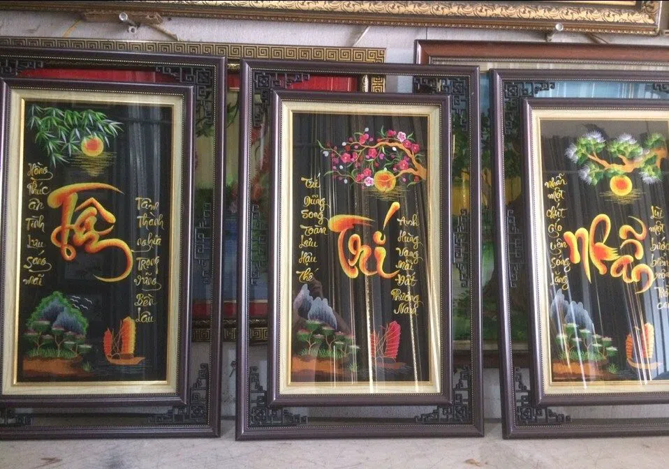 Quat Dong Embroidery Village (Tu Thi hand-embroidery workshop), Hanoi