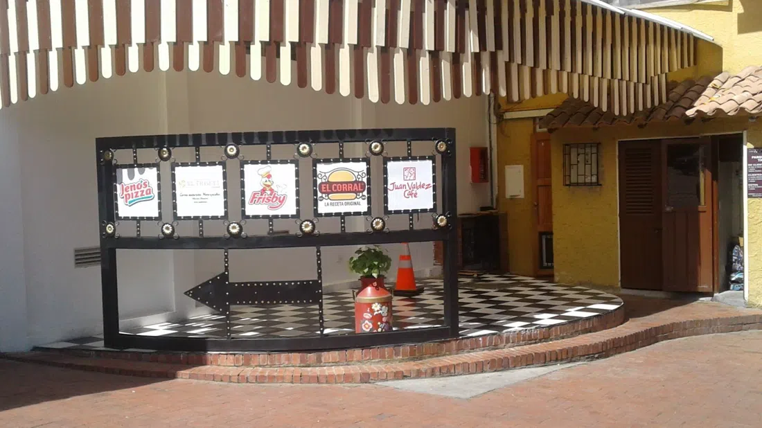 Terrarossa Food Court, Bogota