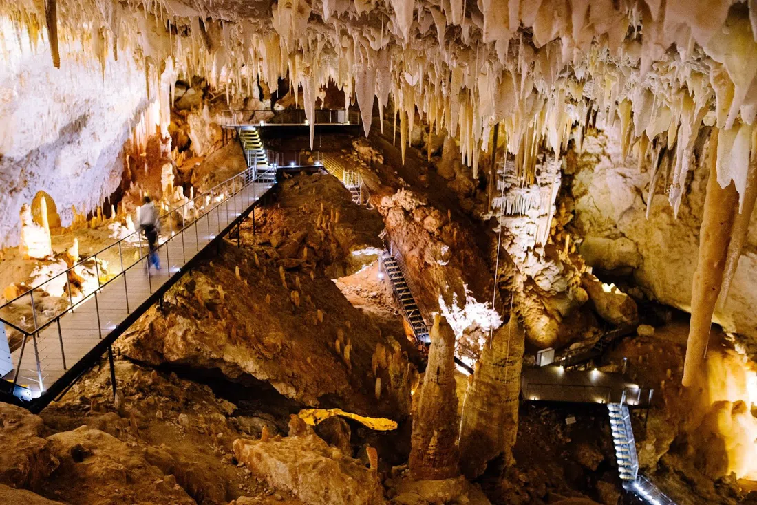 Jewel Cave, Perth