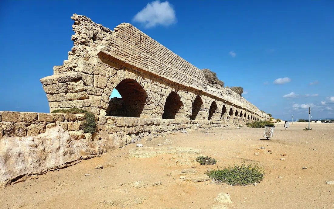 Caesarea Aqueduct Beach, Tel Aviv